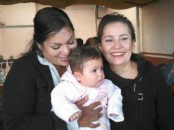 Zaira y Martha cuentan con un amparo el cual autorizó el matrimonio tras la negativa del Registro Civil. ARCHIVO /