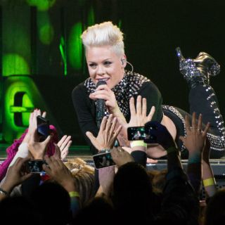 Pink recibirá este martes reconocimiento como Mujer del Año