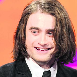Daniel Radcliffe presume su melena