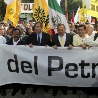 El PRD buscará 'tirar' reforma con consulta popular