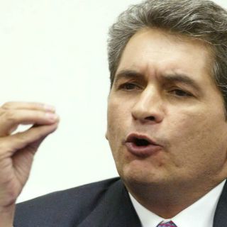 Defensa de Yarrington denuncia a funcionarios ante PGR