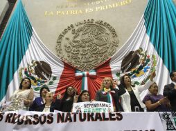 El debate en el Congreso de la Unión de la reforma energética continúa. EFE /