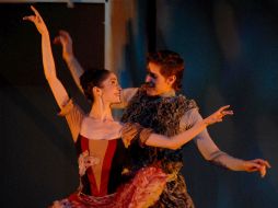 Se están llevando a cabo presentaciones de ballet, en Mazatlán; así como la obra 'Vuelve 'Cri Cri'', en Cancún. ARCHIVO /