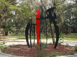 En la imagen la obra 'Primero soy y luego existo' de José Francisco Bernal.  /