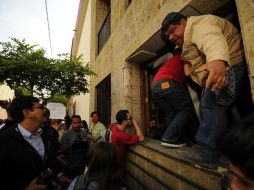 Alrededor de 20 personas forzaron el acceso al Congreso.  /