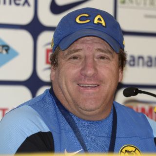 'El Piojo' prefiere la visita de Azcárraga después de los partidos