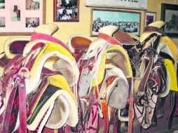 En la Hacienda Sepúlveda, las monturas esperan a sus cuacos y a los valerosos charros alteños.  /