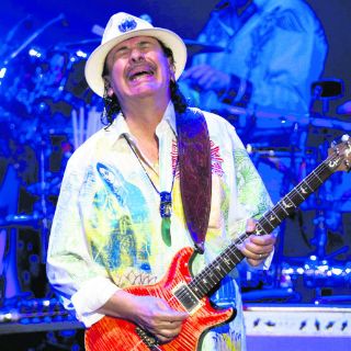 La VFG se entrega a Carlos Santana