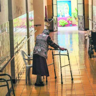 Protección Civil capacita a personal de asilos