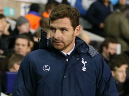 Los 'Spurs' están fuera de puestos de Champions por la estrepitosa caída. AP /