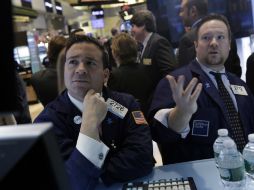 Existen informes que indican la mejoría de la economía estadounidense, lo que favoreció a las ganancias en Wall Street. ARCHIVO /