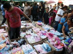 El ambulantaje afectó directamente al sector formal. ARCHIVO /