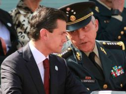 El titular de la Sedena, Salvador Cienfuegos destaca la decisión y valentía del Presidente Peña Nieto en las transformaciones. ARCHIVO /