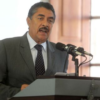 Alcalde se dice respetuoso de regreso de Elisa Ayón