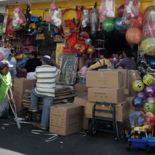Comerciantes esperan derrama de 400 mil MDP en temporada navideña