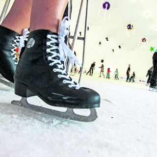 La ciudad se disfruta sobre hielo