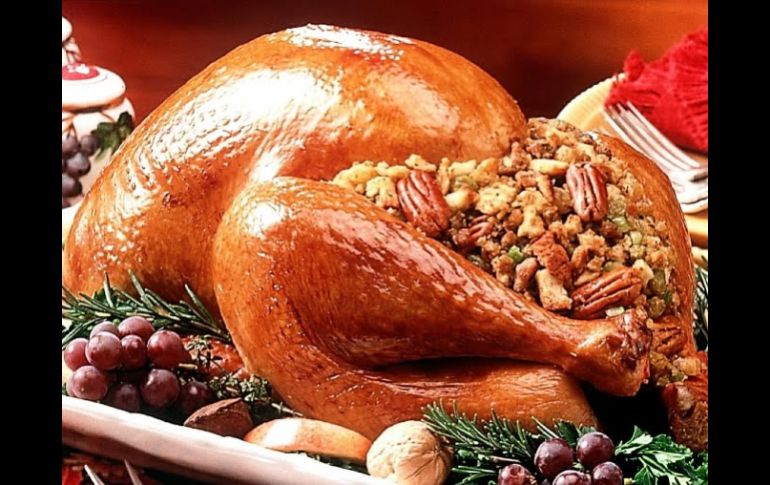 El pavo es el rey de la cena de Navidad. ARCHIVO /