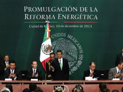 El Presidente Enrique Peña Nieto promulgó la reforma energética en el Patio de Honor del Palacio Nacional. SUN /