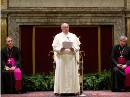 La competencia, estudio y actualización son requisitos fundamentales en la Curia, según el Papa. EFE /