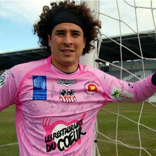 Memo Ochoa y el Ajaccio son goleados