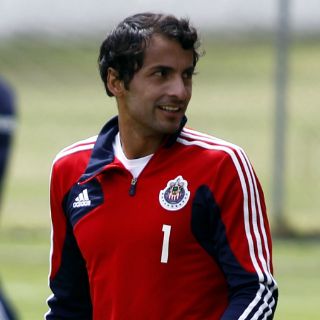 Luis Michel entrena con equipo Sub-20 de Chivas
