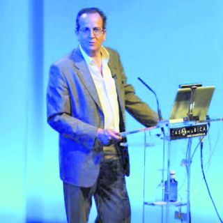 El amigo que se distanció de Rafael Correa