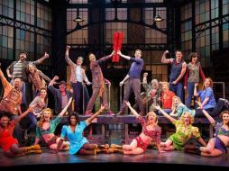 'Kinky Boots' repitió la fórmula que dio el éxito a 'Billy Elliot'. ESPECIAL /