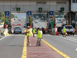 Hay módulos de comando en donde personal de primeros auxilios, seguridad vial y seguridad pública brindan atención a nuestros paisanos. ARCHIVO /