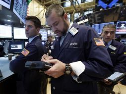 La Bolsa de Nueva York sigue obteniendo ganancias después del anuncio de la Reserva Federal. ARCHIVO /