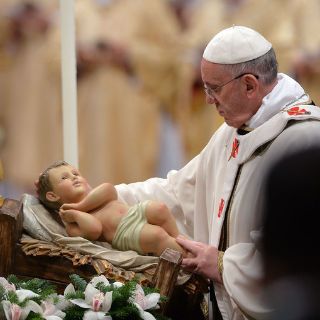 El Papa dedica su mensaje navideño a recordar el sufrimiento de la guerra
