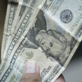 México logra superávit comercial de 339 MDD en noviembre