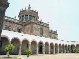 El Cabañas alojó huérfanos y desvalidos, fue cuartel militar y actualmente funciona como recinto cultural.  /