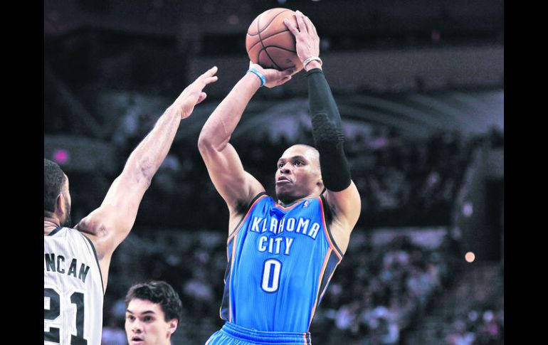 Westbrook estará ausente, por lo menos, hasta el Juego de Estrellas, el cual se disputará el 15 de febrero de 2014 en Nueva Orleáns. AP /