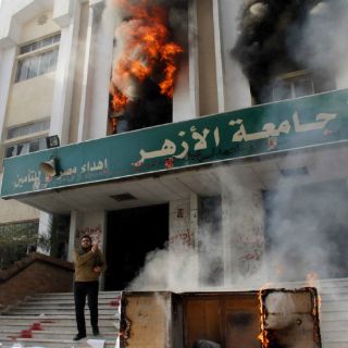 Muere estudiante tras protesta en Egipto