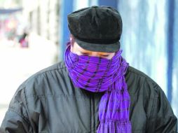 Abrigo. La protección contra los cambios bruscos de temperatura es fundamental para no enfermarse. NTX /