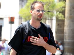 El uso de los anteojos convencionales sigue siendo la mejor opción, según el especialista. ARCHIVO /