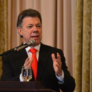 Santos espera consolidar proceso de paz en Colombia en 2014