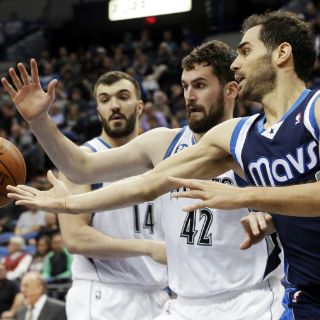 Mavericks vencen a Timberwolves 100-98
