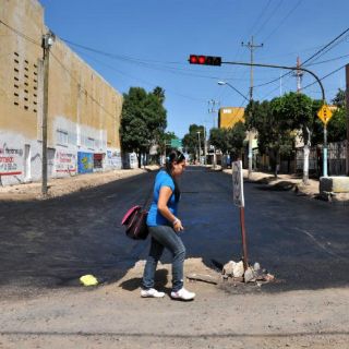 Casi una tercera parte del asfalto en Guadalajara, en malas condiciones
