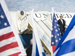 John Kerry pedirá a ambas partes adoptar decisiones difíciles y políticamente controvertidas en vías de un tratado de paz. AFP /