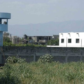 Penal de Morelos reporta fuga de cuatro reos