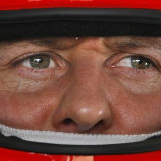 Incautan cámara instalada en casco de Schumacher