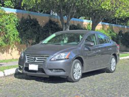 DIMENSIONES. El espacio ideal para una familia pequeña con el Sentra de Nissan.  /