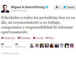 El secretario de Gobernación fue uno de los funcionario que se sumaron a la felicitaciones para los periodistas. ESPECIAL /
