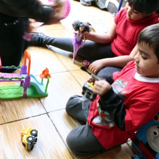 Recomiendan seleccionar juguete de acuerdo a edad del niño