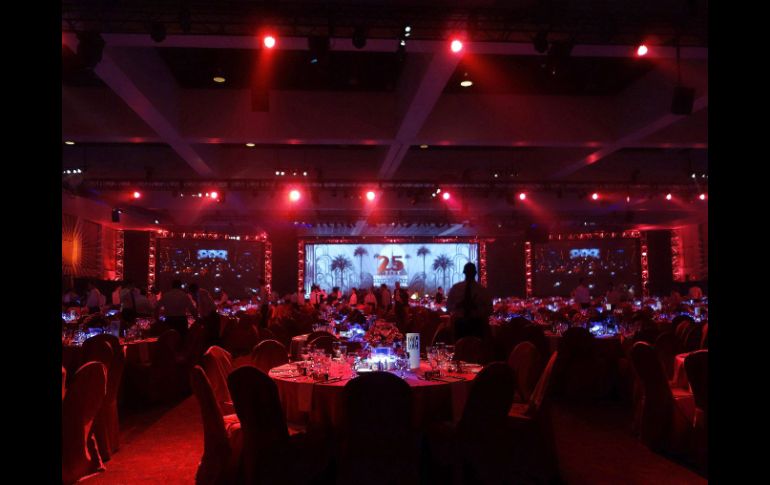 La ceremonia no fue televisada, lo cual redujo las presiones sobre los ganadores. EFE /