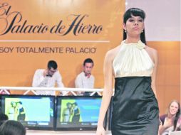 Vestir al busto de manera adecuada es una clave elemental para crear una cintura.  /