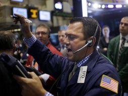 El NYSE Composite que subía 23.96 puntos (0.23 por ciento) al colocarse en 10 mil 320.73 unidades. ARCHIVO /