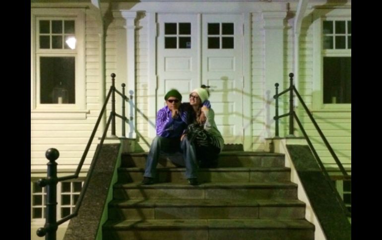 Sheen y Rossi fueron vistos juntos por primera vez a finales de noviembre en México. ESPECIAL /