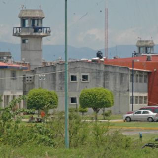 Director de penal en Morelos, destituido por fuga de reos